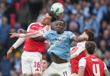 Arsenal trả giá vì “vắt kiệt” Zubimendi Martin Zubimendi (số 36) đang bị Mikel Arteta dùng quá nhiều