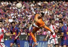 Joan Garcia tỏa sáng, Barca thắng nhọc Vallecano và giữ vững ngôi đầu Joan Garcia là người giúp Barca bảo toàn chiến thắng trước Vallecano.