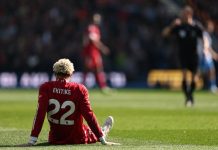 “Cú sốc kép” tại Anfield: Mất Salah, vé lại đắt hơn Liverpool: Quy mọi giá trị ra tiền!