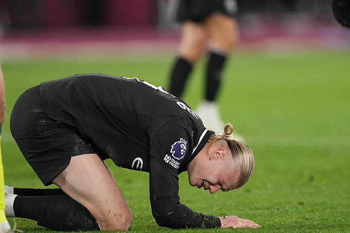 Haaland bất lực trước West Ham