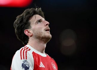 Arsenal và Arteta ‘đứng ngồi không yên’ dù hạ Chelsea Arsenal và Arteta 'đứng ngồi không yên' dù hạ Chelsea