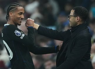 Tuần trăng mật của Rosenior tại Chelsea đã kết thúc Rosenior từng có khởi đầu tốt tại Chelsea với những chiến thắng liên tiếp