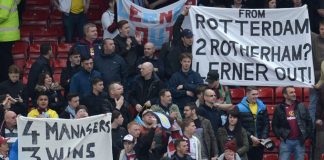 Tottenham bên bờ vực thảm họa: Từ đỉnh cao châu Âu đến ác mộng xuống hạng Aston Villa từng bị chế giễu bằng biểu ngữ: “Từ Rotterdam đến Rotherham?”. Ảnh: The Athletic