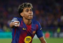 Yamal “nổi nóng” ngay trên sân Yamal luôn khát khao được ra sân