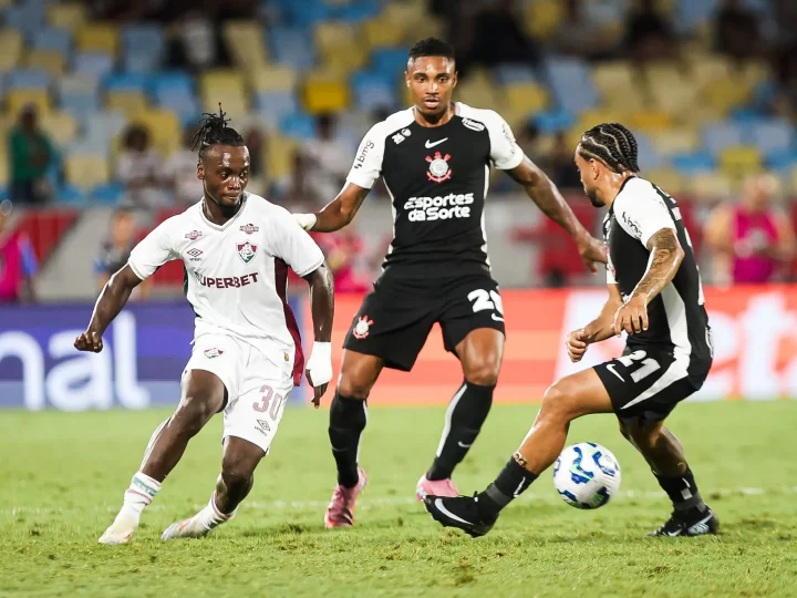 Soi kèo Fluminense vs Corinthians, 07h30 ngày 2/4 – VĐQG Brazil 2026